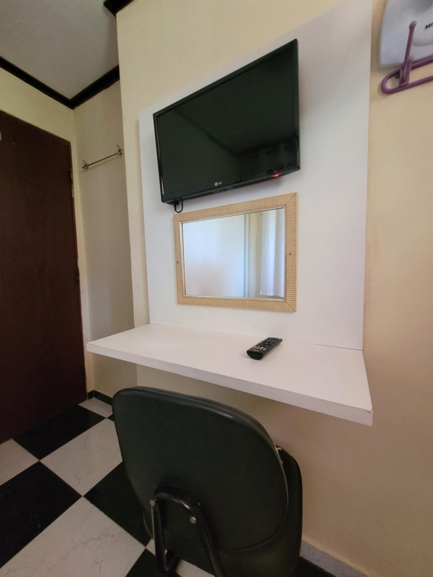 Bed and Breakfast Kzazendf Cama E Cafe Asa Sul Brasilia Exterior foto